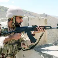 دستگیری ۱۰ قاچاقچی کالا در مرزهای آذربایجان‌غربی