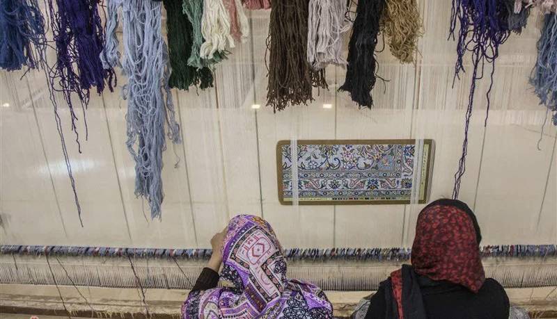 فرش دستباف خراسان جنوبی روی دار مشکلات