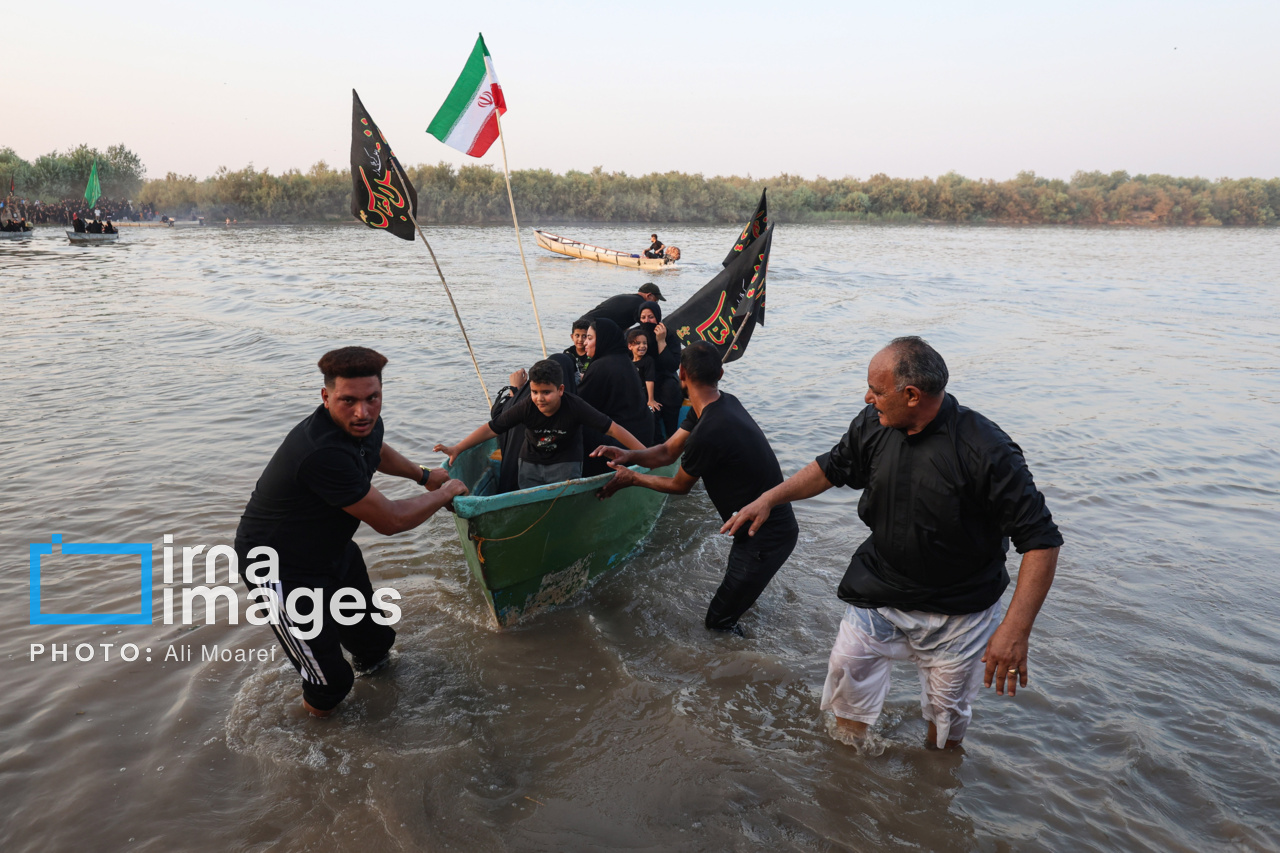 عکس/ استقبال از زائران کربلا در روستای «خلیفه حیدر»