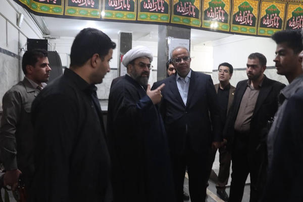 حضور استاندار سیستان و بلوچستان در محل حمله تروریستی در دادگستری زاهدان