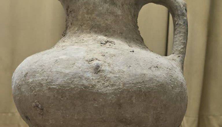 کشف اشیای تاریخی مربوط به دوره پیش از اسلام