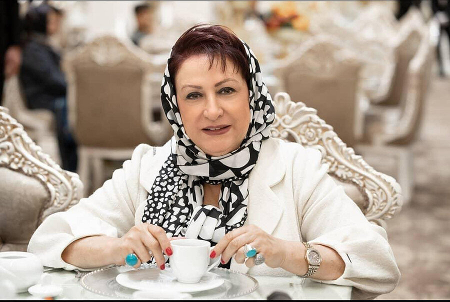 مریم امیر جلالی: هفتاد و هفت سالمه و خوشحالم که هنوز سلامت هستم