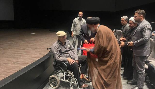 «اتاقک گلی» بهانهای برای تجلیل از جمال شورجه