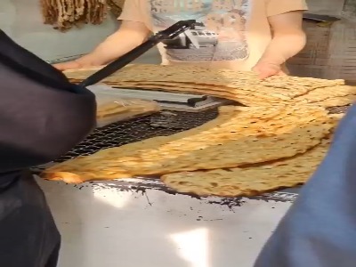 وقتی آتلیه سود خوب نداشته، نانوایی زدی!