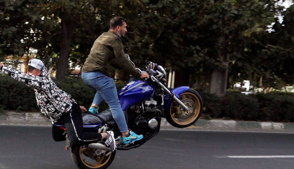 ۱۷۵ راننده و راکب پرخطر در قزوین شناسایی شد