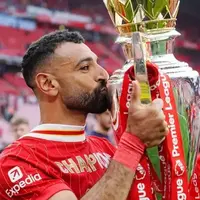 محمد صلاح باید کاپیتان لیورپول باشد