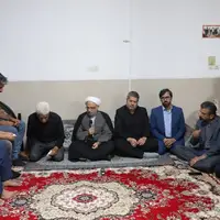 دیدار مسئولان یزد با خانواده شهید حادثه تروریستی زاهدان