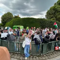 تجمع حامیان فلسطین مقابل سفارت مصر در بروکسل 