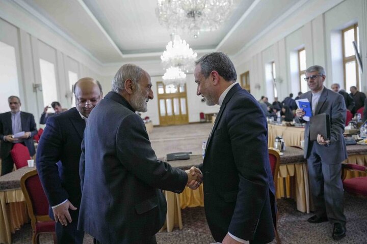 گزینش عراقچی توسط حسین شریعتمداری برای ورود به سپاه