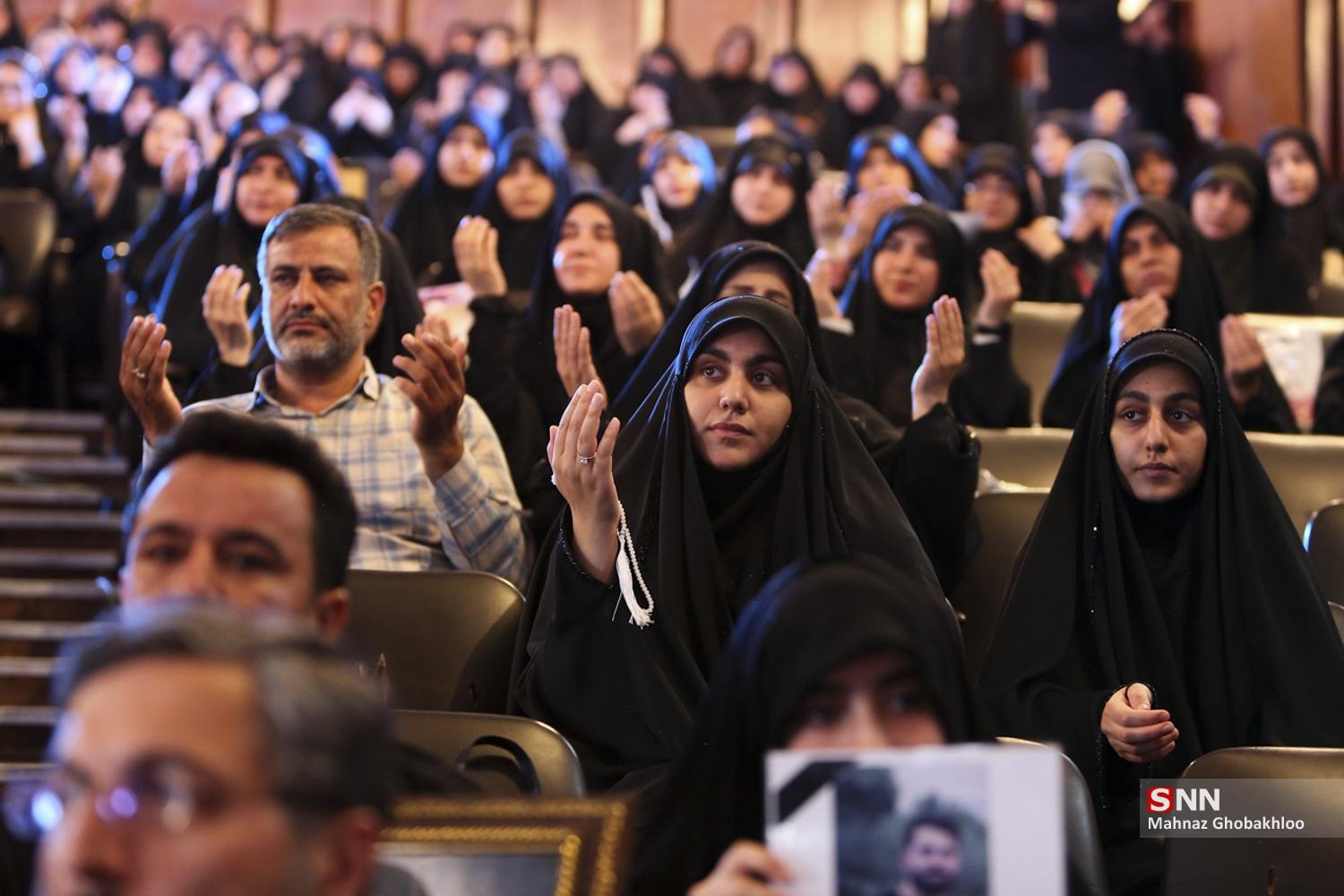 عکس/ یادواره شهدای دانشجوی جنگ ۱۲ روزه