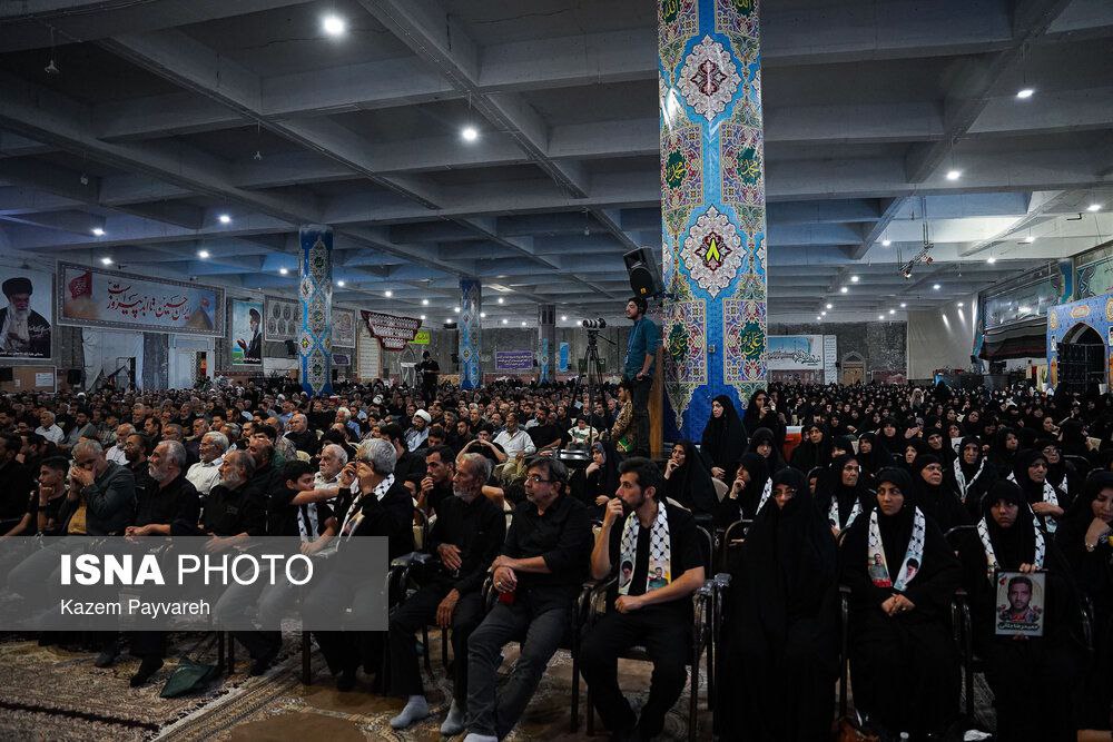 عکس/ آئین گرامیداشت چهلمین روز شهدای اقتدار در کاشان