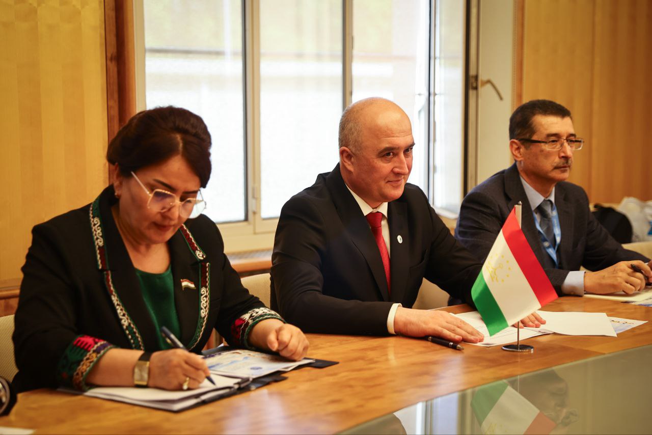 عکس/ دیدار و نشست قالیباف با رئیس مجلس جمهوری تاجیکستان