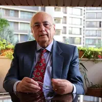 دیپلمات پیشین مطرح کرد: دیپلماسی یا جنگ، جنگ یا دیپلماسی؟