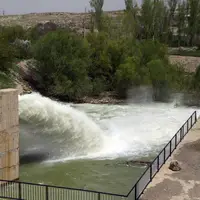 رهاسازی آب سد مهاباد متوقف شد