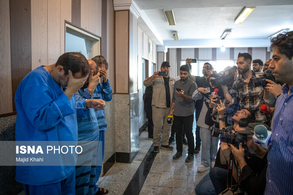 عکس/ دستگیری اعضای باند مامورنما در تهران
