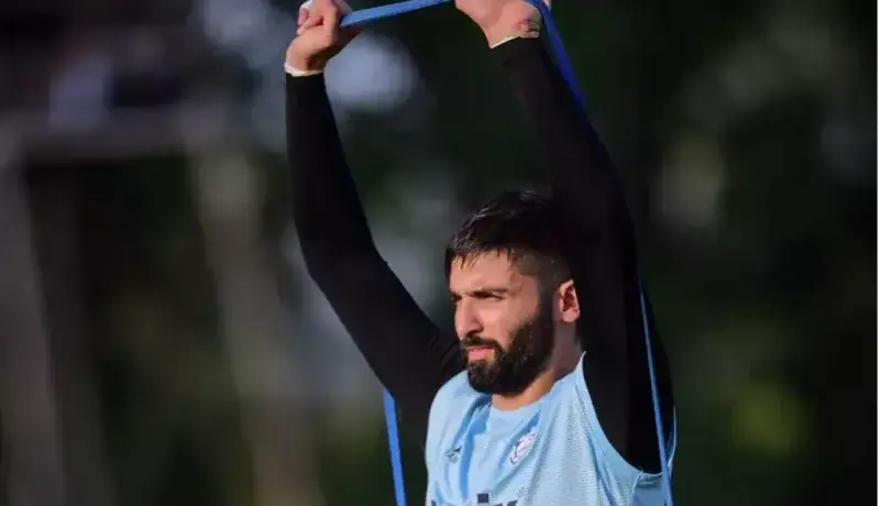 خالدآبادی شماره یک را در انزلی گذاشت و فسخ کرد!