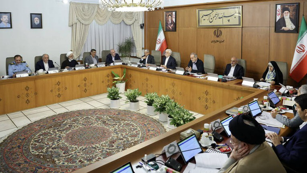 مهاجرانی: دولت با طرح تعطیلی یک‌هفته ای و چهارشنبه‌ها مخالفت کرد