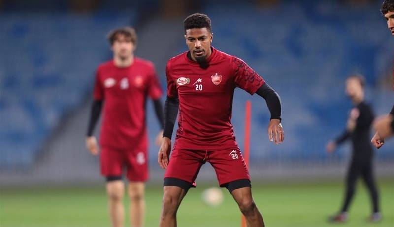 مذاکره فولاد با مدافع سابق پرسپولیس