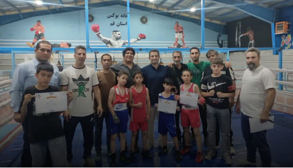 خردسالان قمی روی سکوی بوکس کشور ایستادند