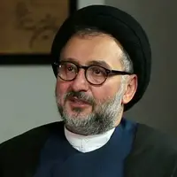 ابطحی: پزشکیان در این یک سال گذشته ریاست جمهوری نکرد، فقط بدشانسی‌ها و آوارها را کنار می‌زد