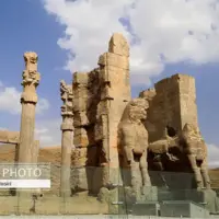 اسناد مالکیت تخت‌جمشید و باغ ارم صادر شد