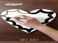 پیاده روی عاشقانه روی پل چوبی