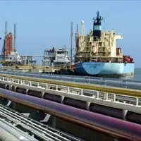 نماینده مجلس: عدد واردات سوخت عجیب و قریب است