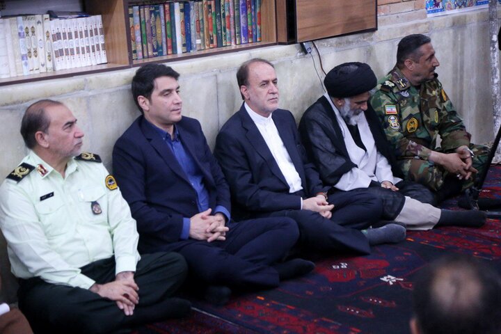 مراسم اربعین شهدای اقتدار ایران در سنندج برگزار شد