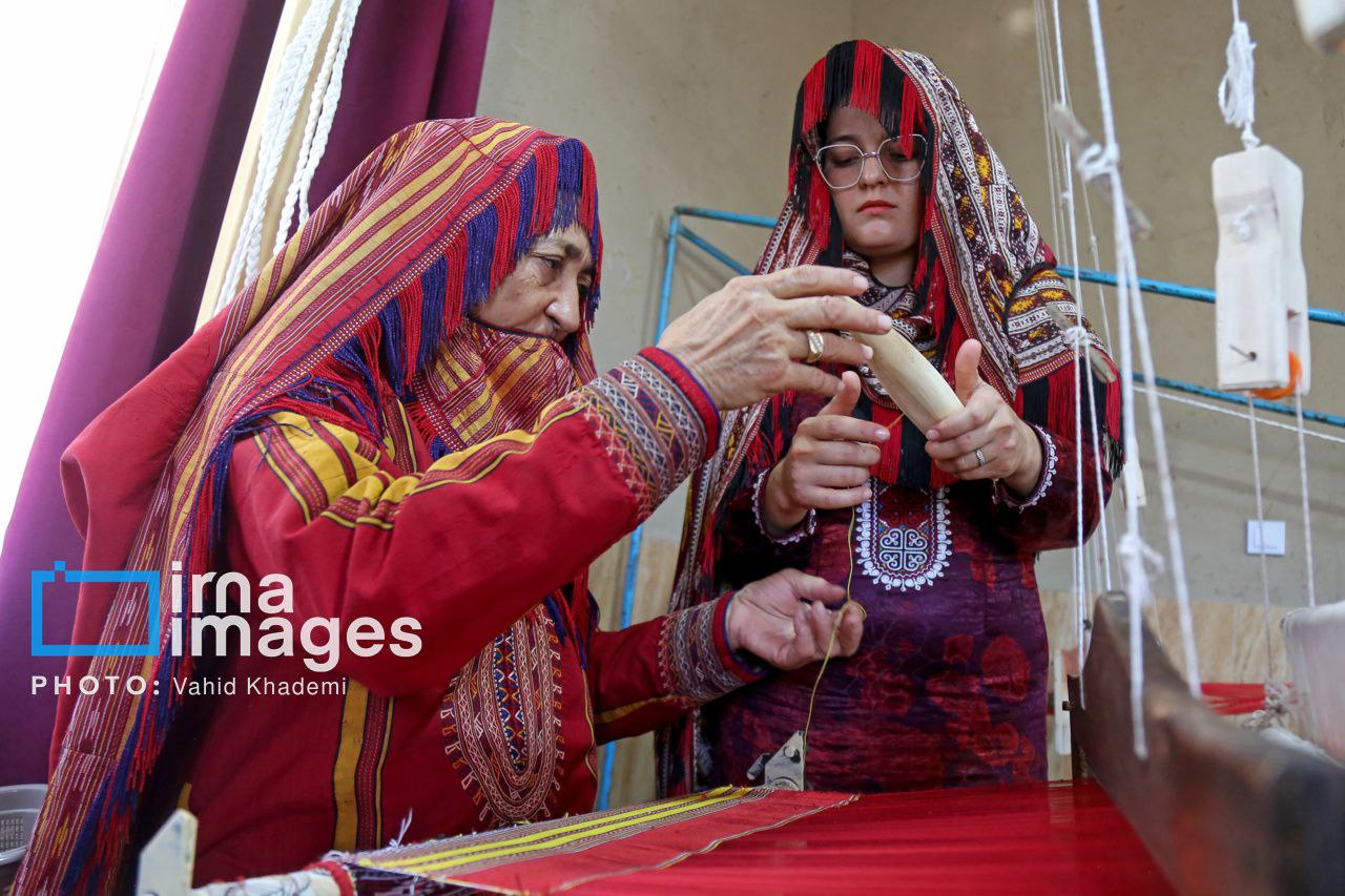  ​​​​​​​ابریشم‌بافی، هنری اصیل در جرگلان  