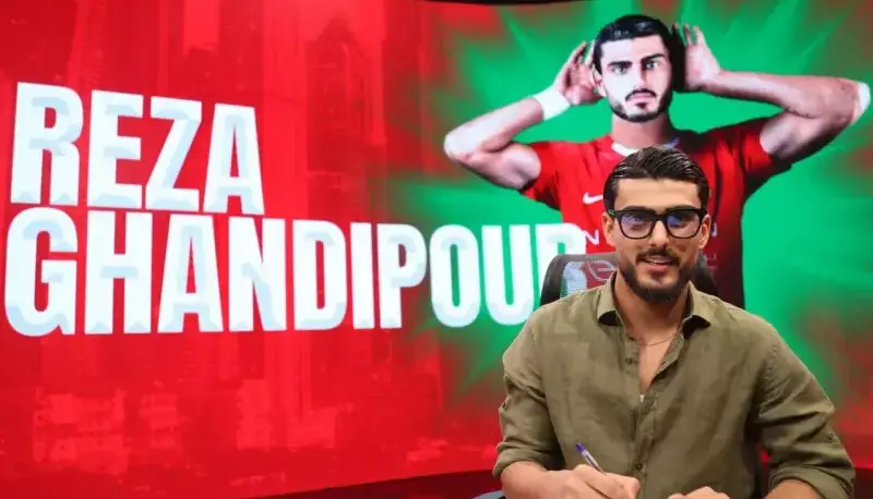 استقبال هواداران شباب الاهلی از غندی‌پور