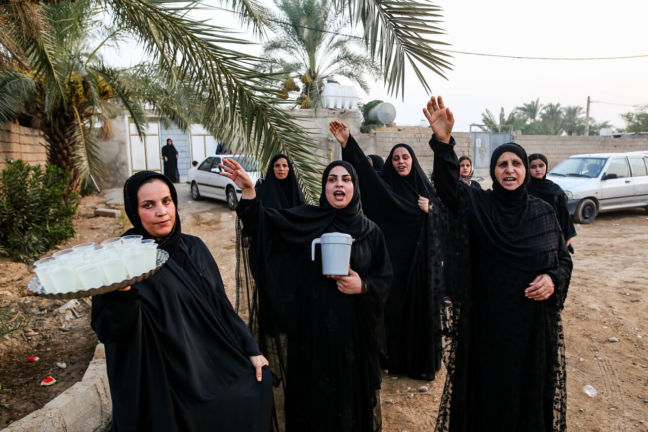 کاروان پیاده‌روی اربعین اهالی گاومیش‌آباد شوشتر