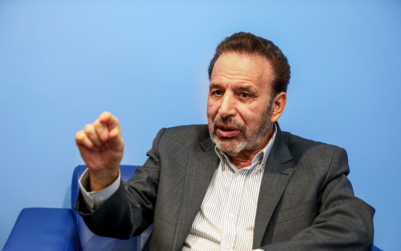 نظر واعظی درباره پس‌گرفتن لایحه فضای مجازی توسط دولت