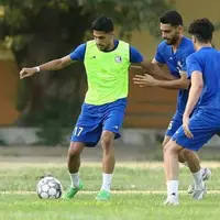 چینی: استقلال از سه مدعی دیگر خیلی عقب است