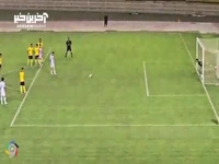 سیو پنالتی توسط سیدحسین حسینی در دیدار دوستانه سپاهان و فجرسپاسی