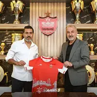 پیروانی یک فصل دیگر مدیر پرسپولیس ماند