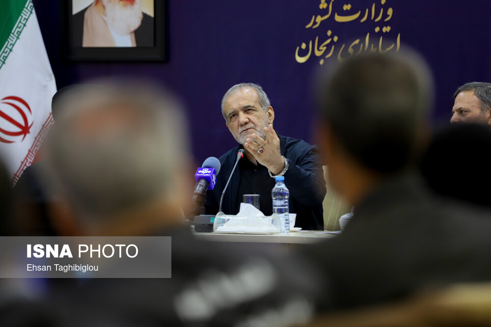 عکس/ سفر رئیس‌جمهور به زنجان  