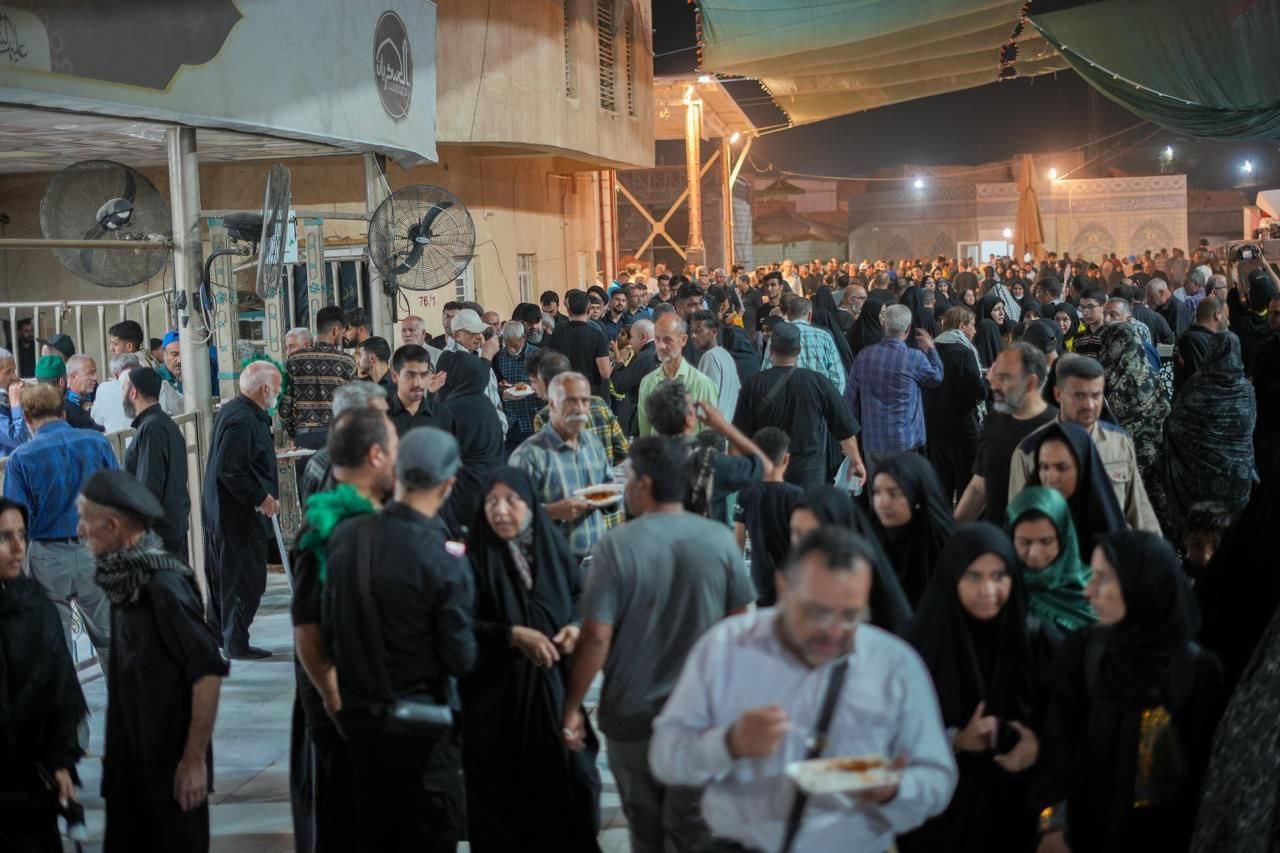 عکس/ گزارش تصویری از حال و هوای زائرین اربعین در سامرا