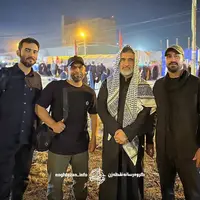 عکس/ تصویری از سرلشکر شهید امیرعلی حاجی‌زاده در حرم امام حسین (ع) در اربعین سال گذشته