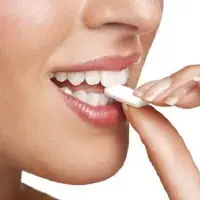 فواید جالب آدامس برای این گروه از زنان