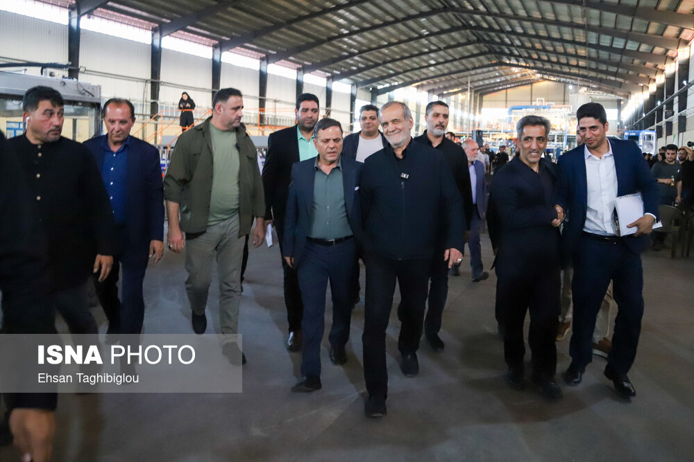 عکس/ سفر رئیس‌جمهور به زنجان  