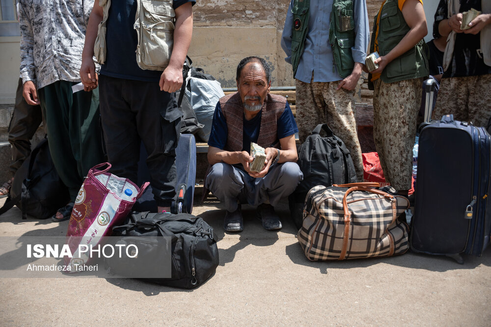 خروج اتباع افغانستانی غیرمجاز از اصفهان