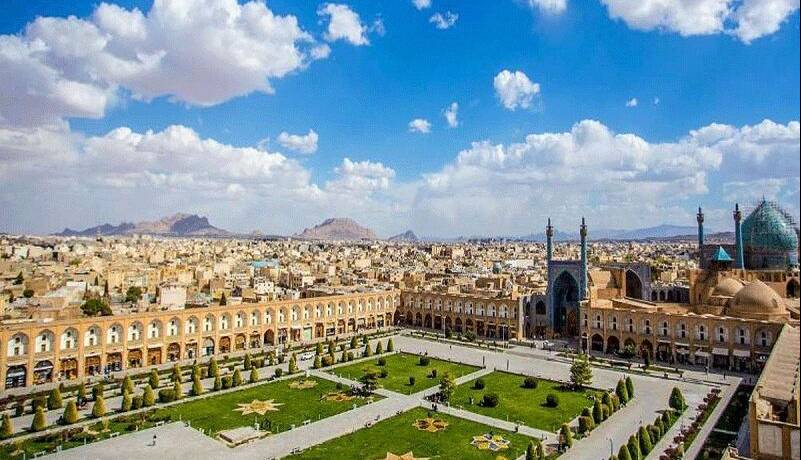 هوای اصفهان در یک منطقه قرمز