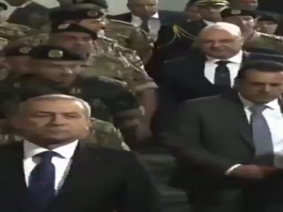شوخی غیرمنتظره رئیس‌جمهور لبنان با یک فرمانده ارتش!