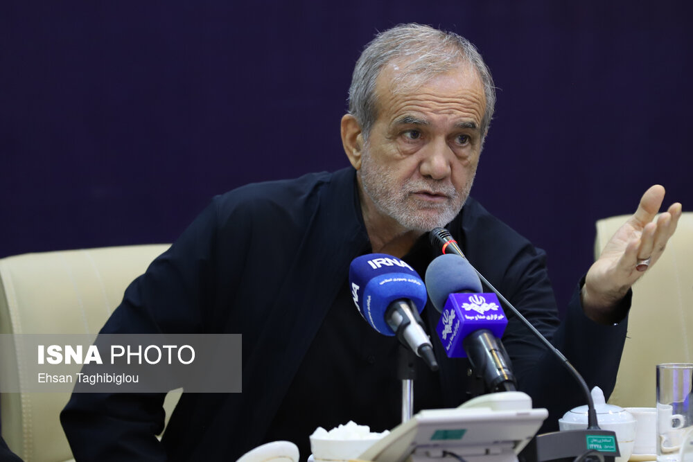 عکس/ سفر رئیس‌جمهور به زنجان  