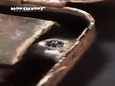 وسیله ای قدیمی برای تیز کردن تیغ!