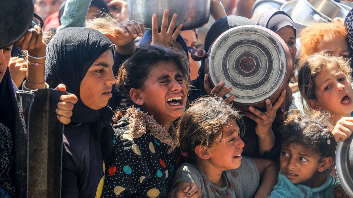 وزیر کار سابق آمریکا: اگر نسل‌کشی غزه را محکوم نمی‌کنید، پس با آن همدست هستید