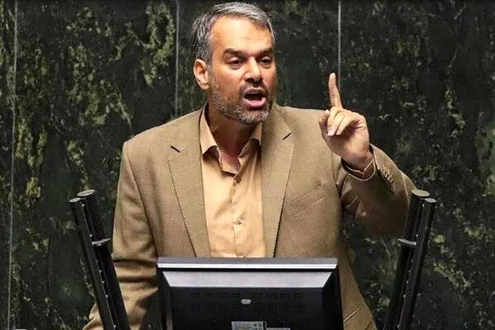 رشیدی کوچی: ثبت 2000 سوال نمایندگان از دولت یعنی هر نماینده روزی 10 سوال ثبت کرده است!