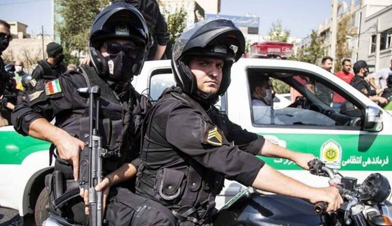 دستگیری سارقانی که خودشان را مامور پلیس جا می‌زدند