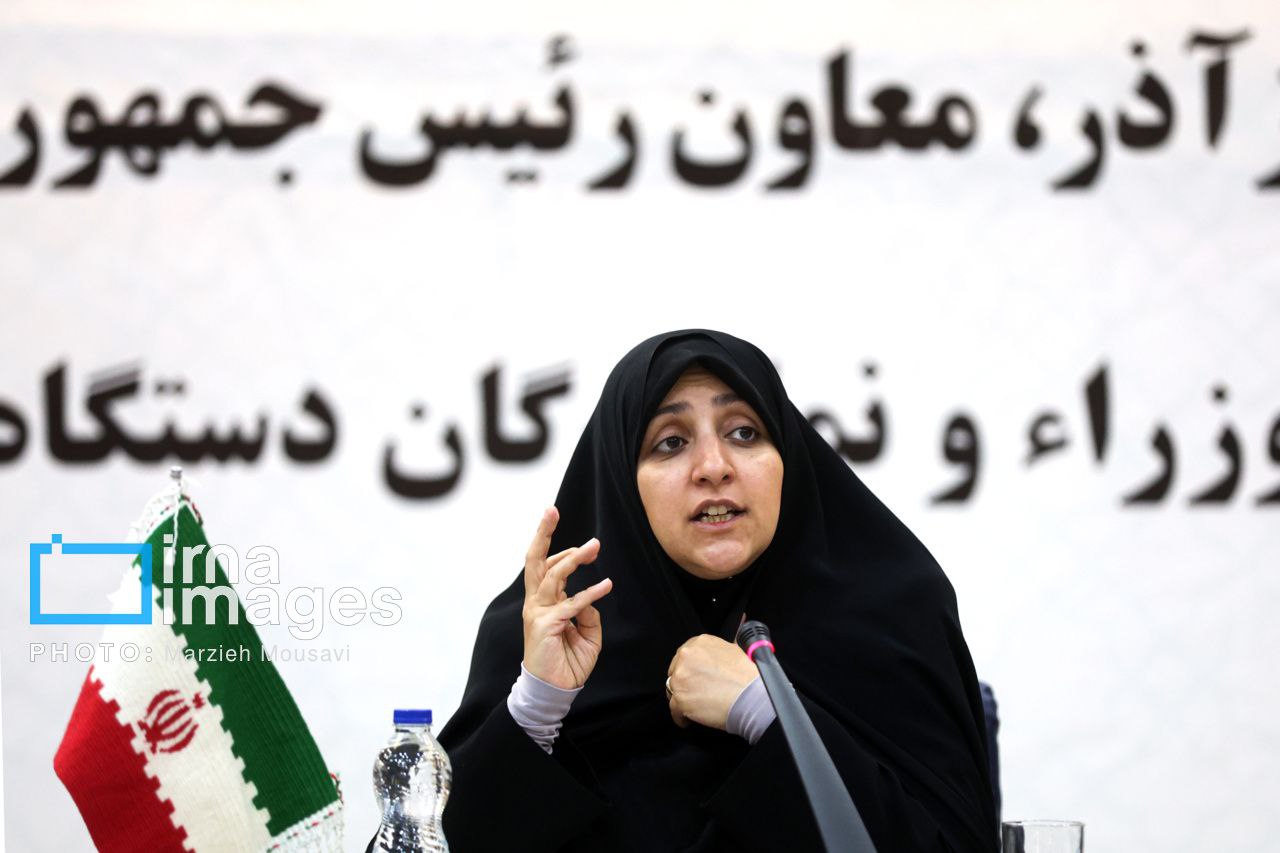 ​​​​​​​تقدیر از خانواده شهیده «ندا رفیعی پارسا»  