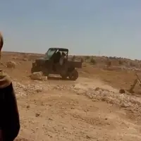 تلاش یک شهرک‌نشین صهیونیست برای زیر گرفتن زن فلسطینی با خودرو 